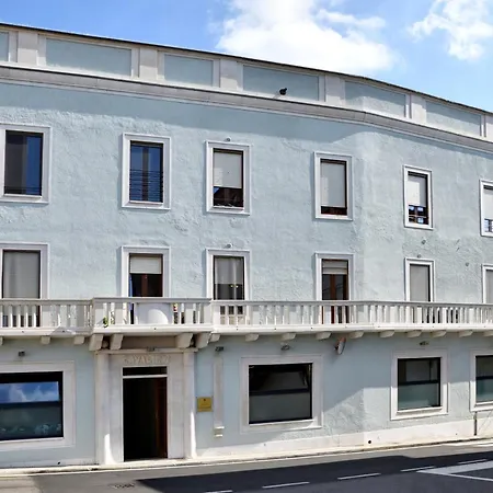 아파트 Palazzo Cavalieri Business&relax 10galvano